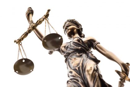 lady-justice-A5GNBQM