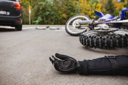 motorcycle-accident-SG54MHZ