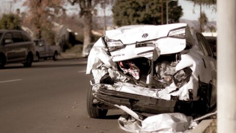Wilmington Manor, DE - Injury Crash on Route 13 near Stahl Rd.