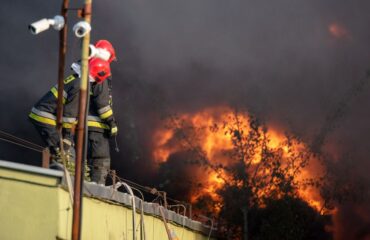 Newark, DE – Injury Fire on Chaucer Dr Leaves Three Hospitalized
