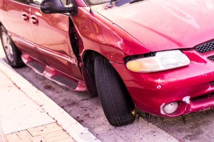 New Castle, DE - Crash on Rt-13 NB at Stahl Ave Leaves One Injured