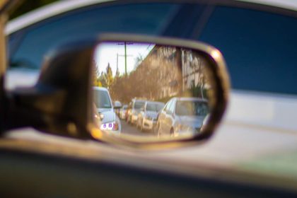Injuries in Two-Vehicle Crash Near Delaware Ave