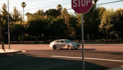 Pedestrian Killed in Overnight Crash on Linden Hill Rd Near 4551 Block