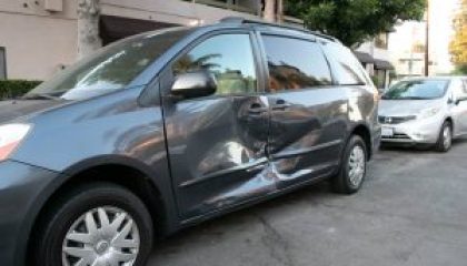 Head-On Collision with Injuries at Long Neck Rd & Ridgewood Rd