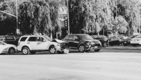 Vehicles Collide with Entrapment on John J. Williams Hwy at Arrowhead Trl Vehicles Collide with Entrapment on John J. Williams Hwy at Arrowhead Trl